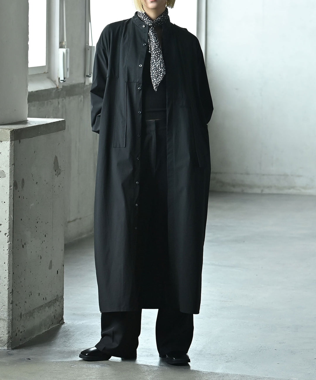 モノクロームミックスロングシャツ