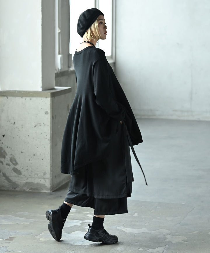 アシンメトリーニットプルオーバー