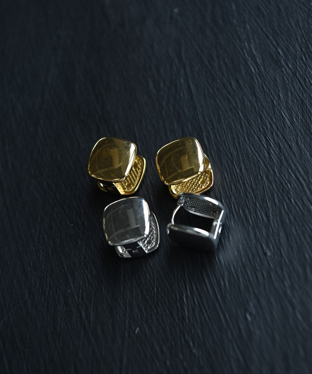 サージカルワンタッチスクエアピアス