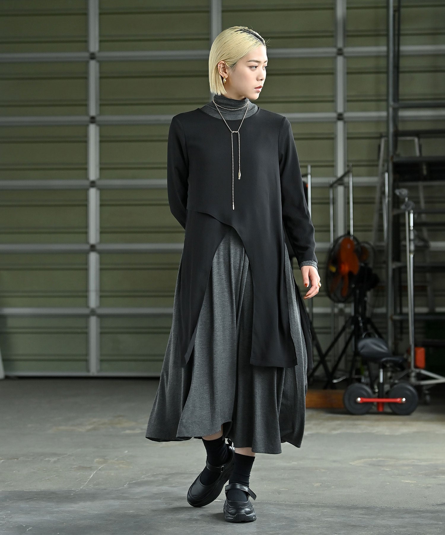 ニュアンスストレッチシアートップス – funda mine