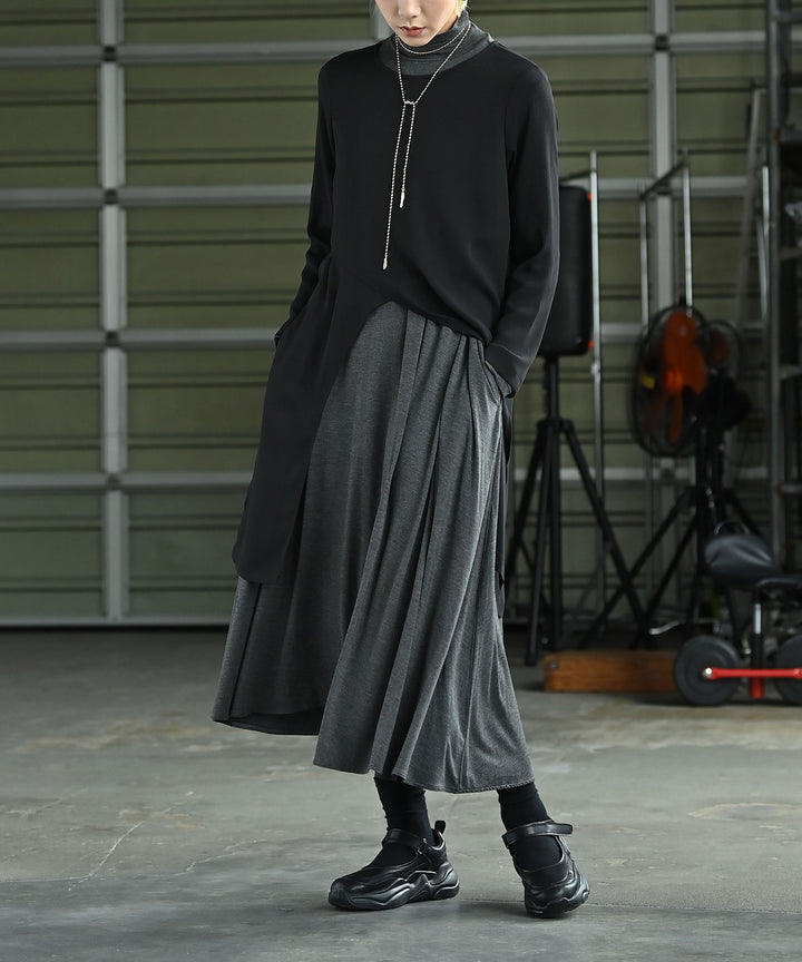 カーブレイヤーブラウス