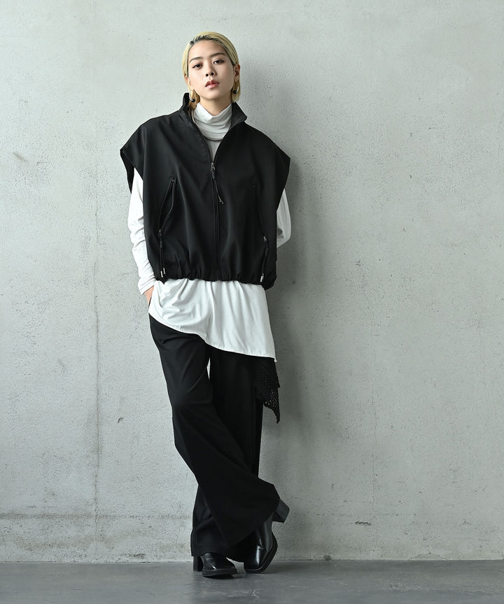 スタンドカラーベスト