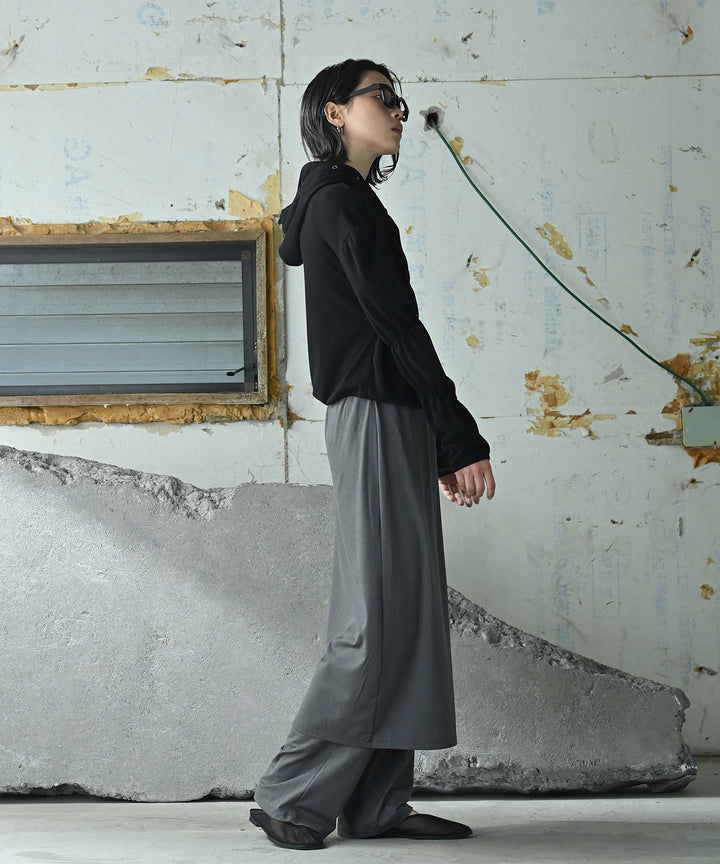 シャーリングスナップボタンフーディー