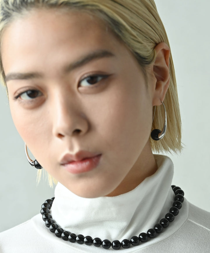 ブラックストーンフックピアス