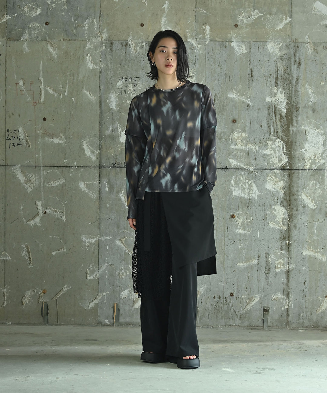 フラグメントレイヤースラックス