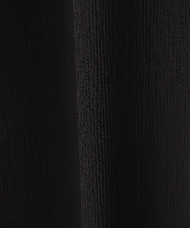 カーブレイヤーブラウス