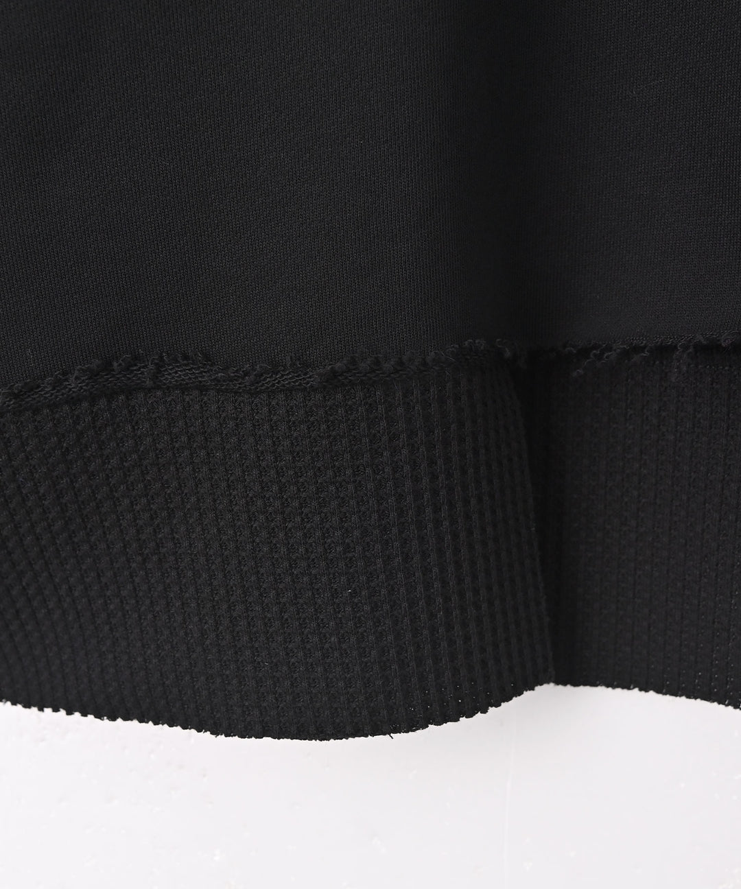 UNISEX テクニカルパッチワークトップス
