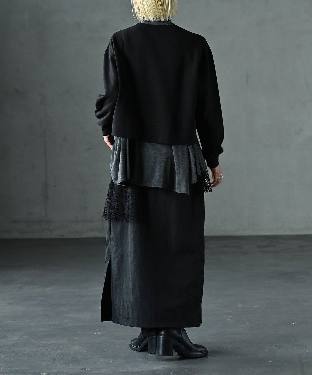 ヘムジップトップス