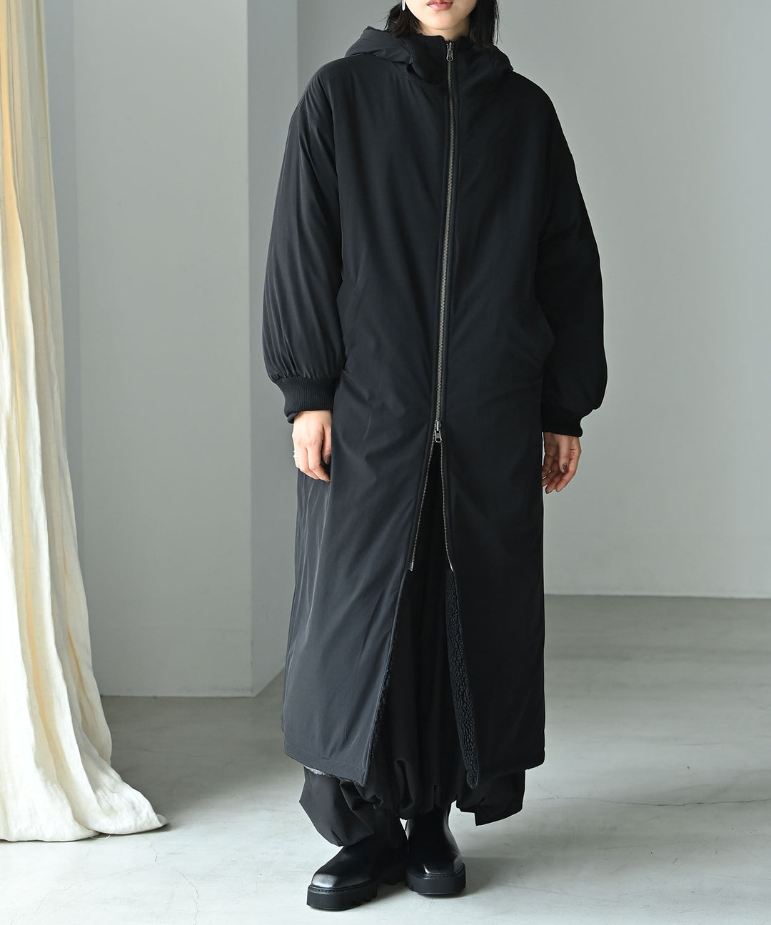 リバーシブルボアロングコート