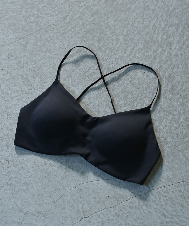 バックレスクロスブラ