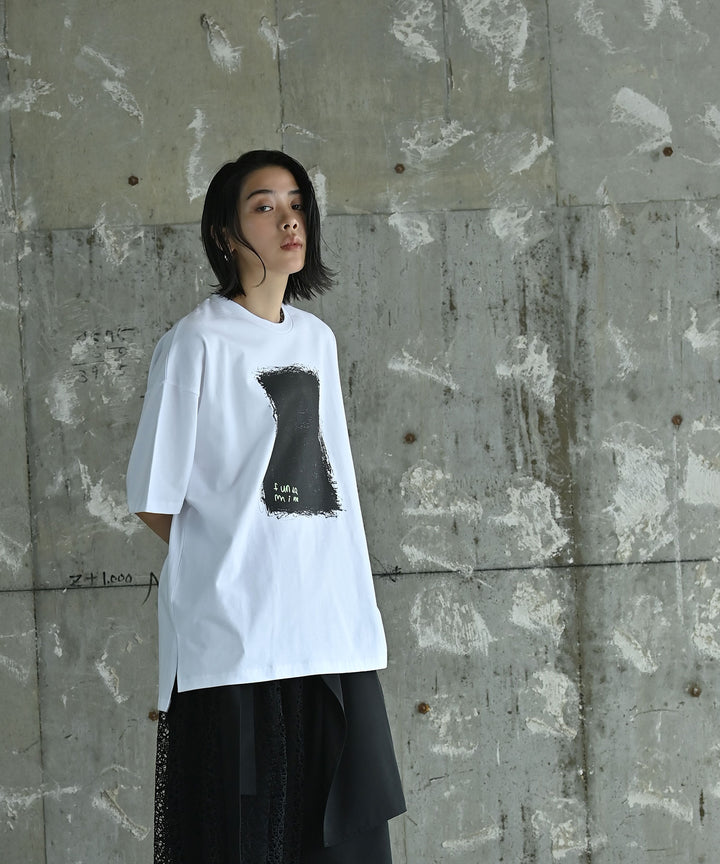 アンフィニッシュドTシャツ