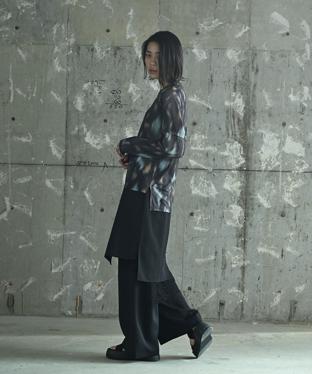 フラグメントレイヤースラックス