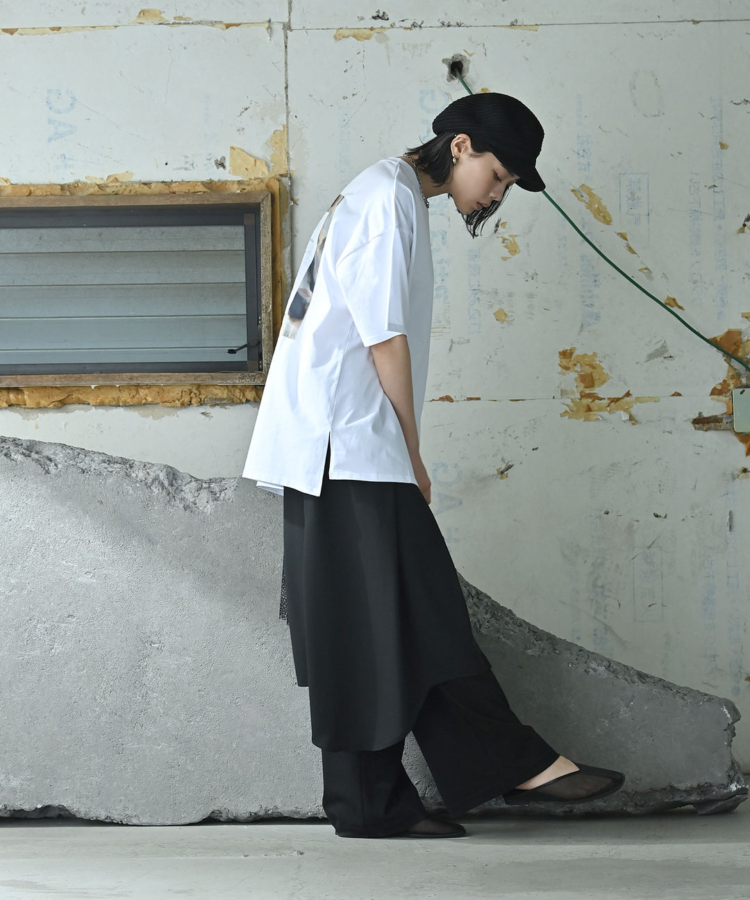 UNISEX コンセプトTシャツ