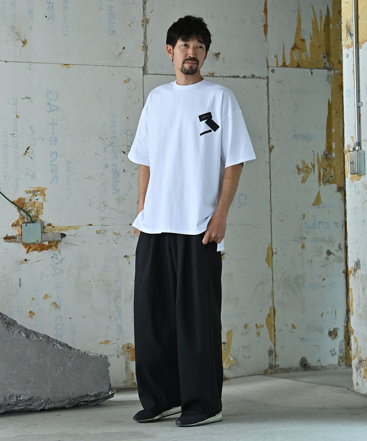 UNISEX コンセプトTシャツ