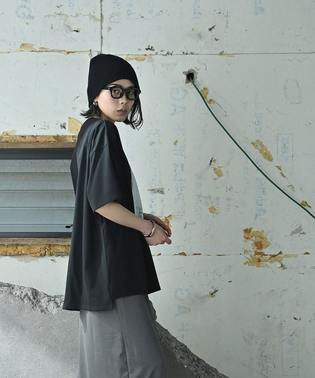 アンフィニッシュドTシャツ