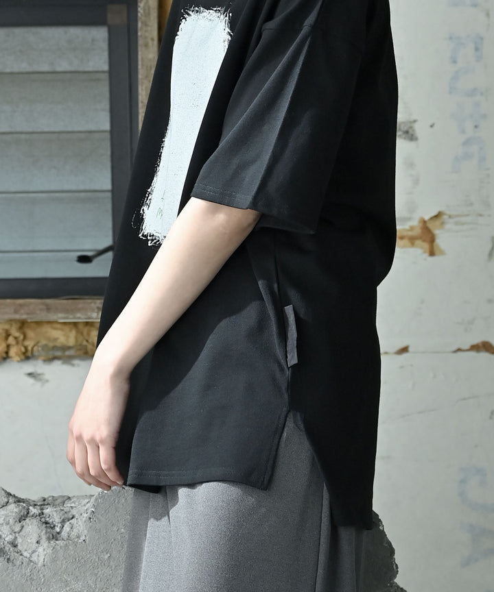 アンフィニッシュドTシャツ