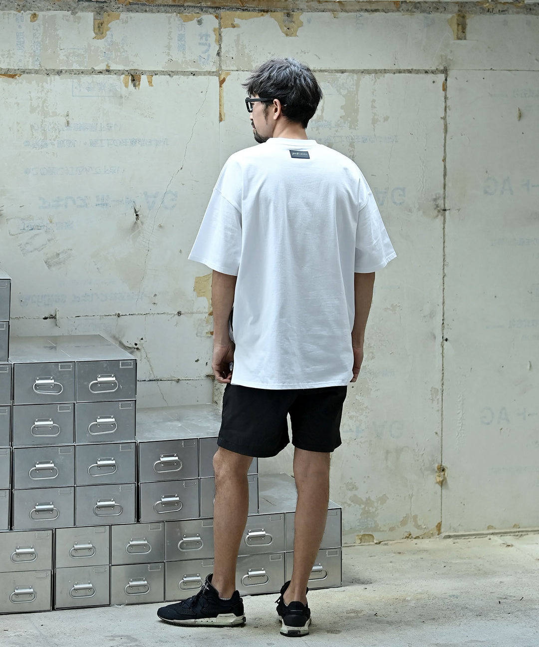 アンフィニッシュドTシャツ