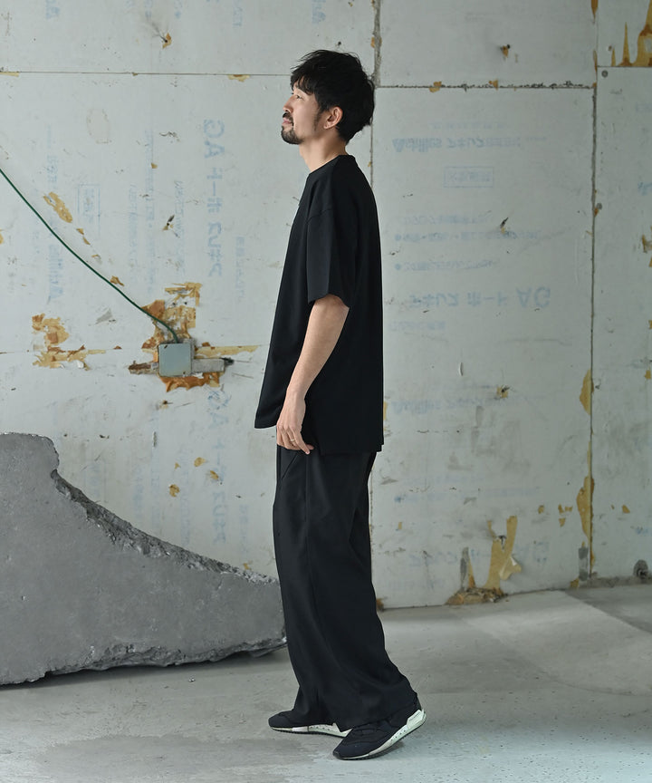 アンフィニッシュドTシャツ