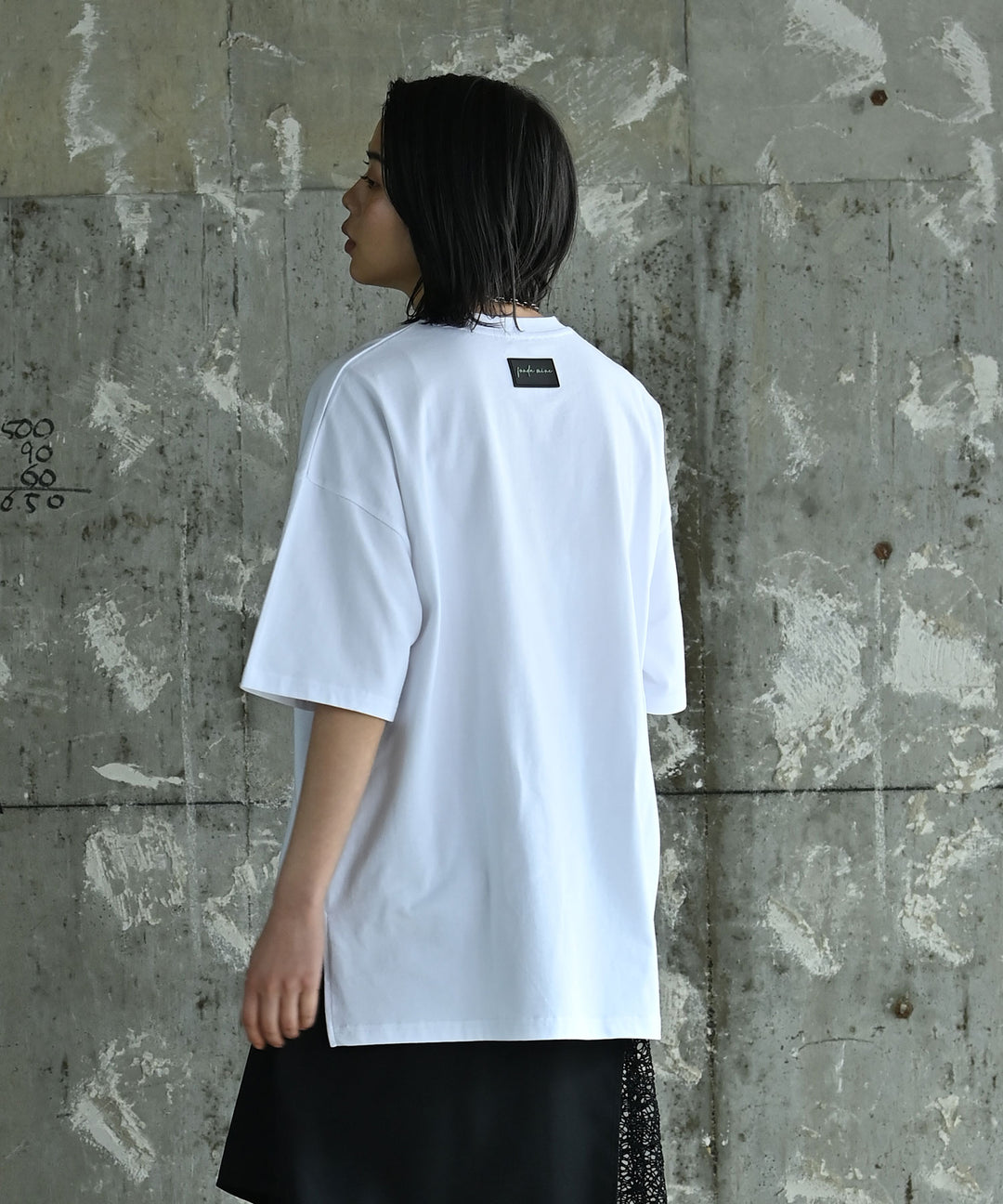 アンフィニッシュドTシャツ