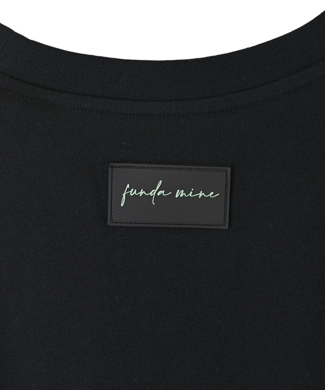 アンフィニッシュドTシャツ