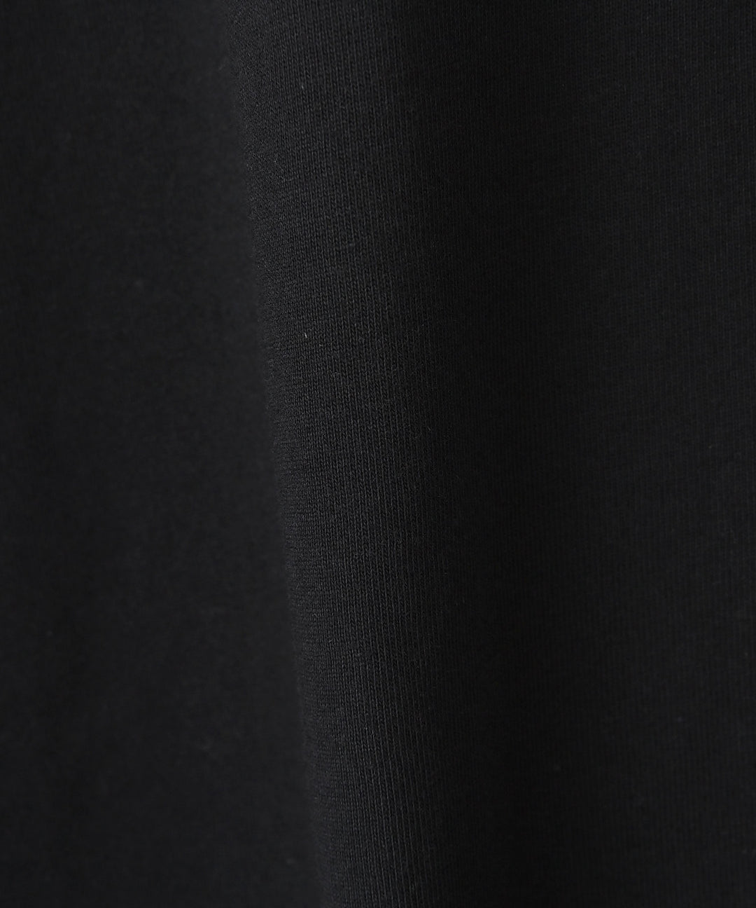 アンフィニッシュドTシャツ