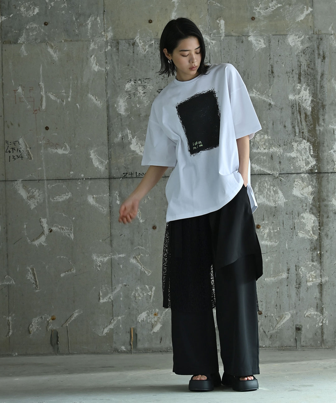 アンフィニッシュドTシャツ