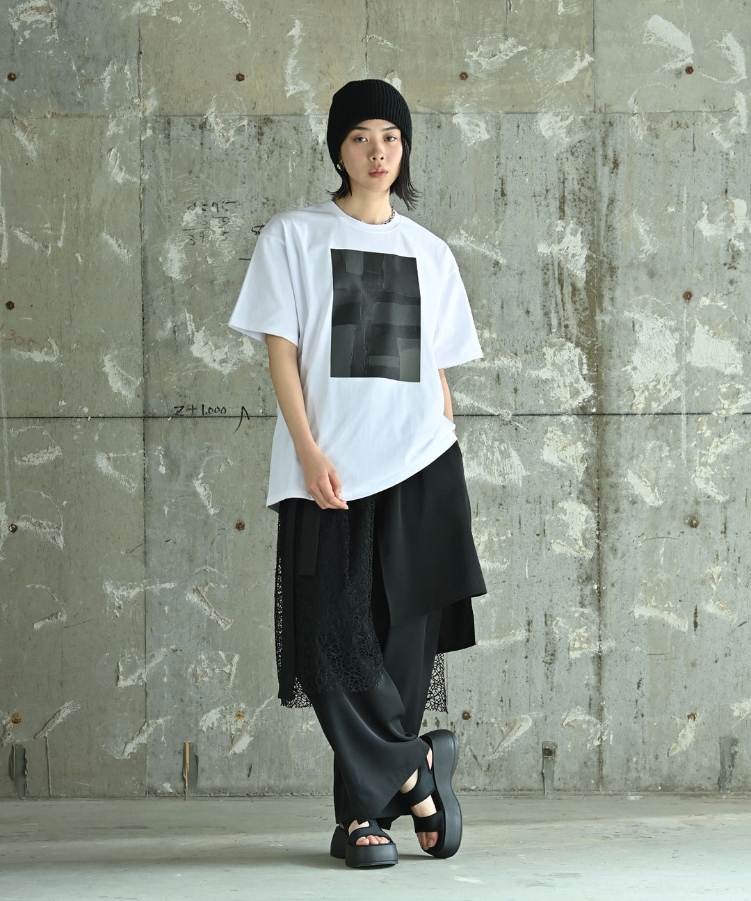 UNISEX メモリートレースTシャツ