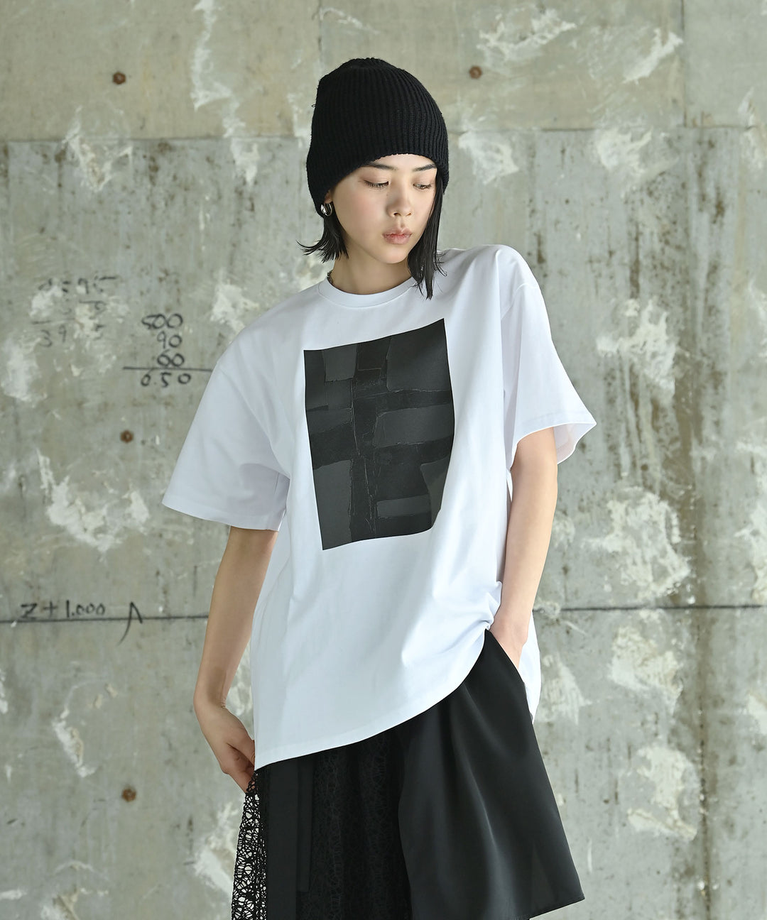 UNISEX メモリートレースTシャツ