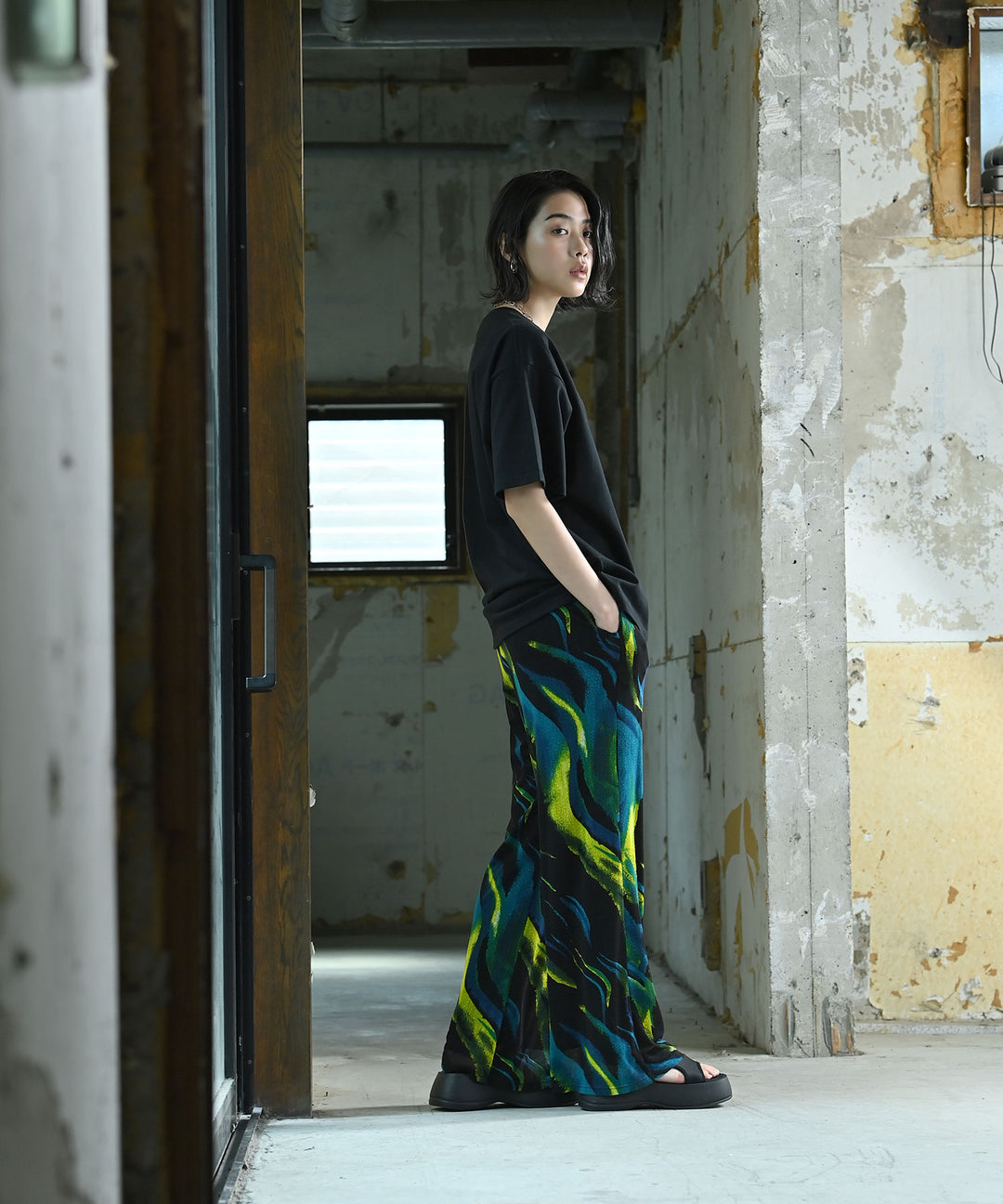 UNISEX メモリートレースTシャツ