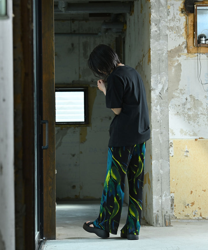 UNISEX メモリートレースTシャツ