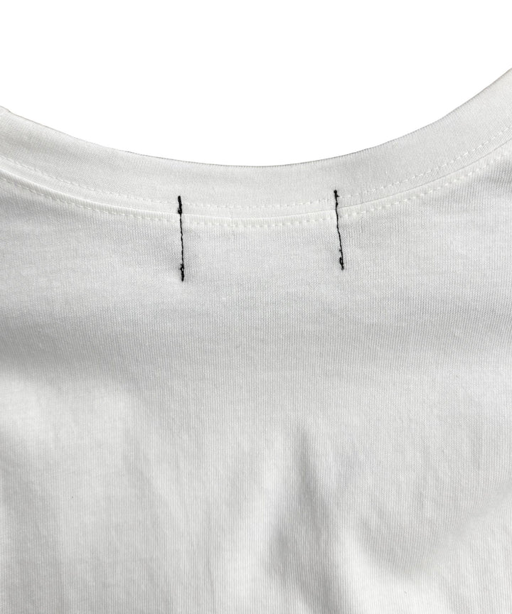 ルーズフィットトップス