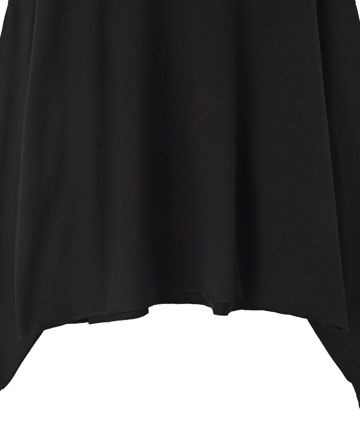 ルーズフィットトップス