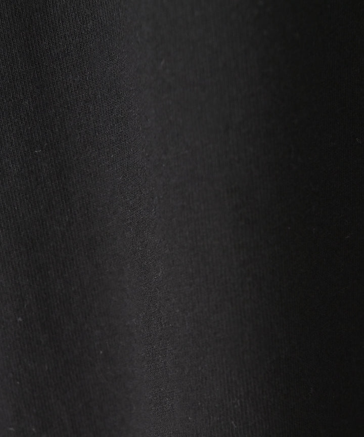 ルーズフィットトップス