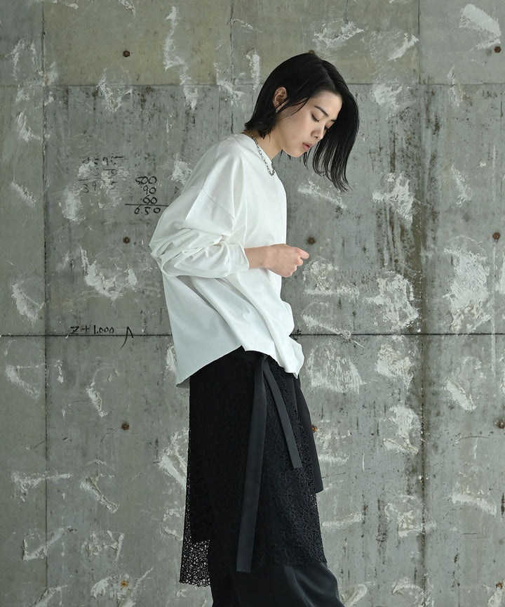 ルーズフィットトップス