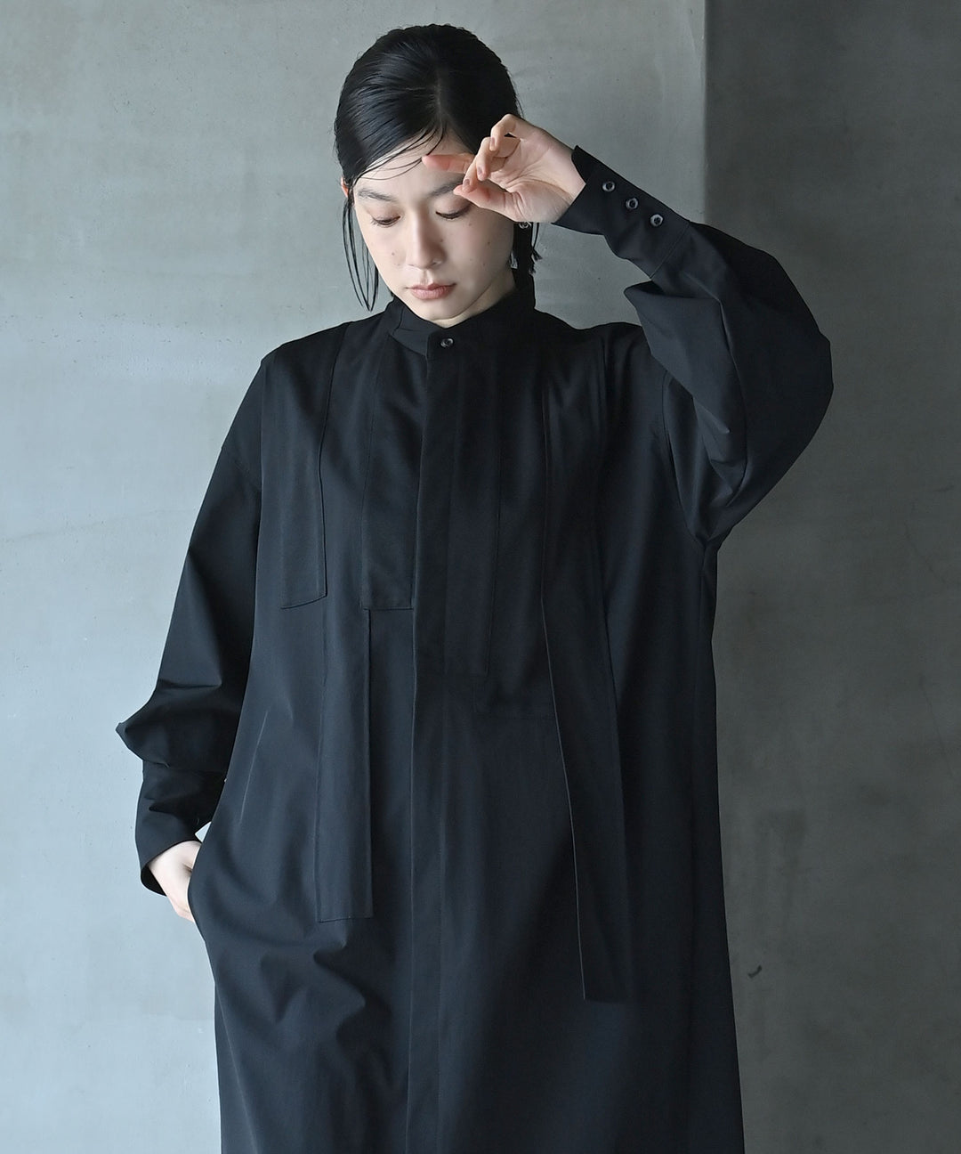 モノクロームミックスロングシャツ