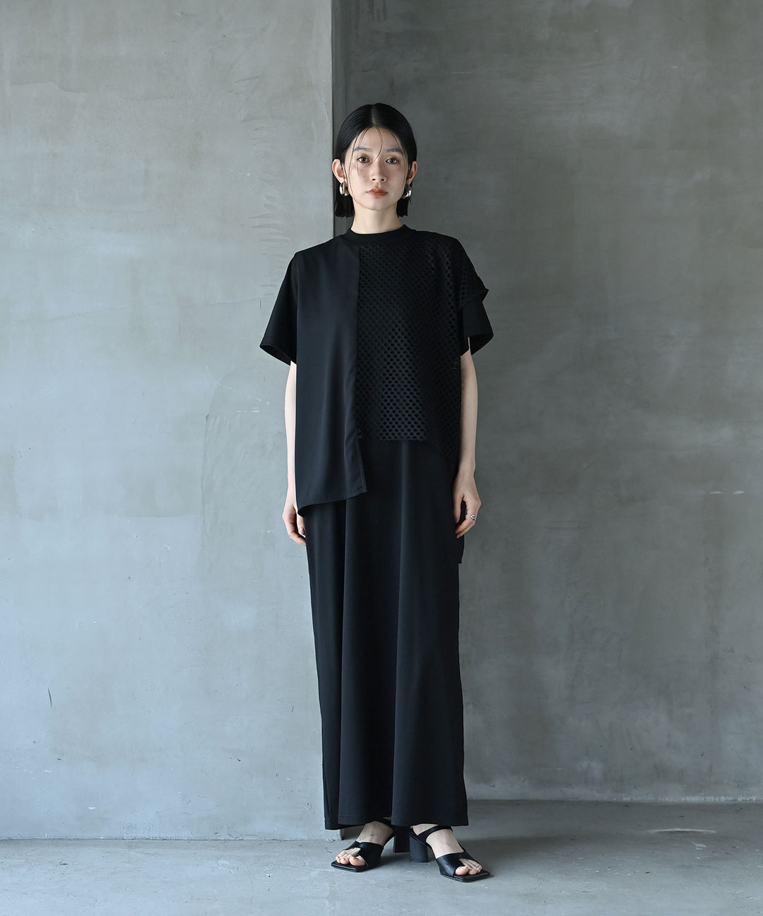 レイヤードメッシュTシャツワンピース