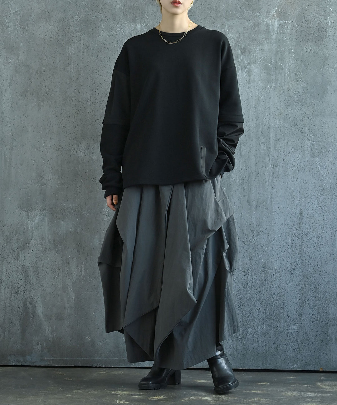 UNISEX 異素材裏毛プルオーバー