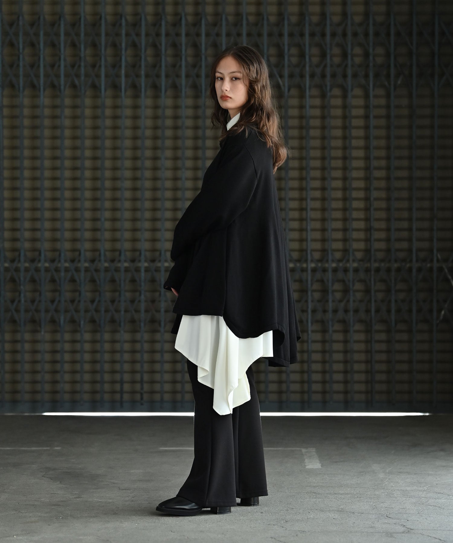 アシンメトリーニットプルオーバー – funda mine