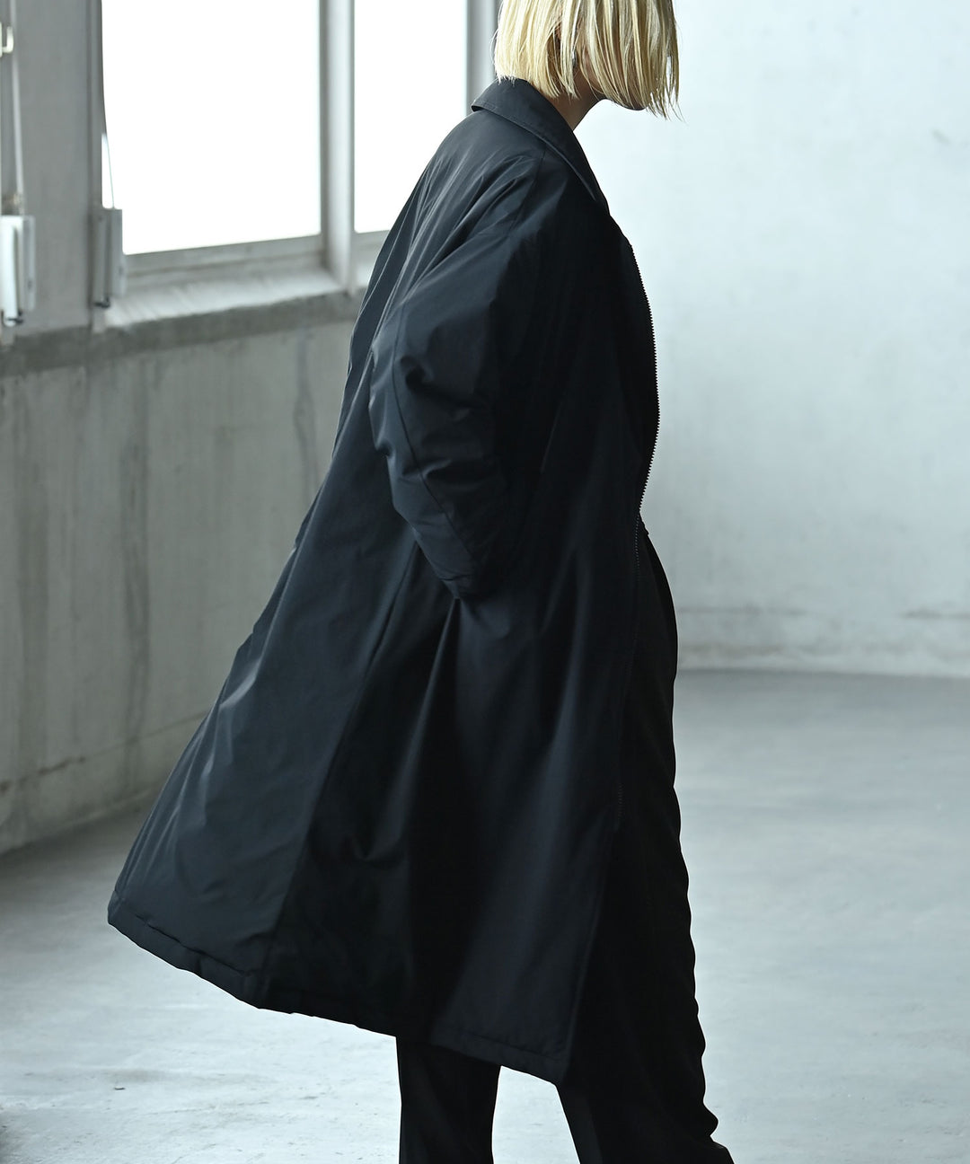 UNISEX　2WAYロングダウンコート