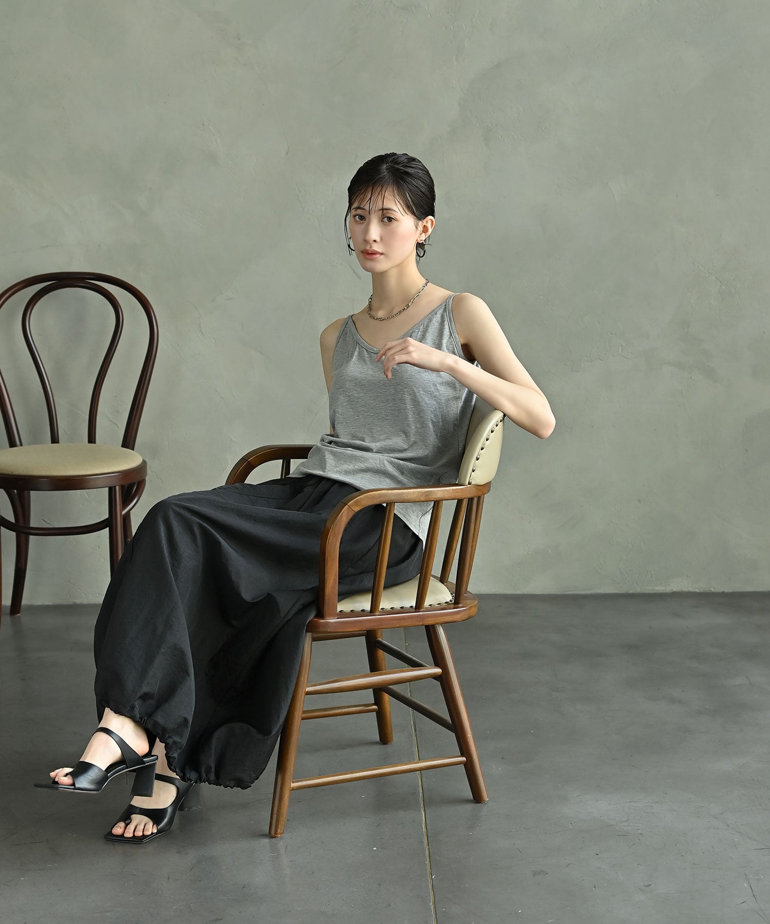 evameva vie キャミソール　新品未使用　グレー ◎☆(e231k085) / evam eva (エヴァムエヴァ) /washable linen