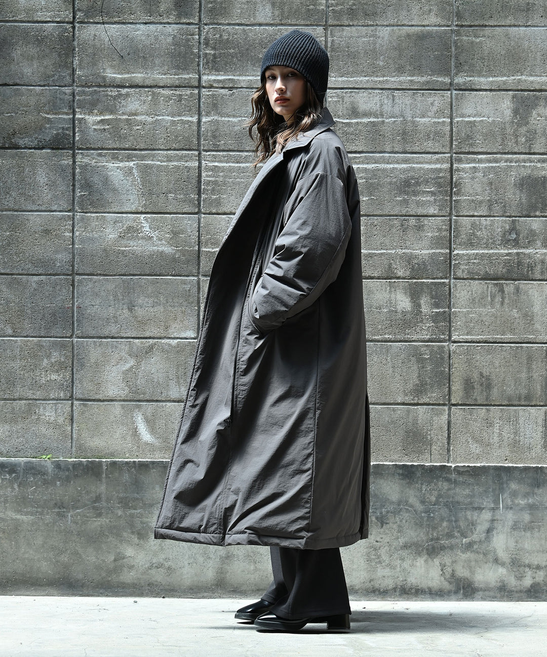 UNISEX　2WAYロングダウンコート