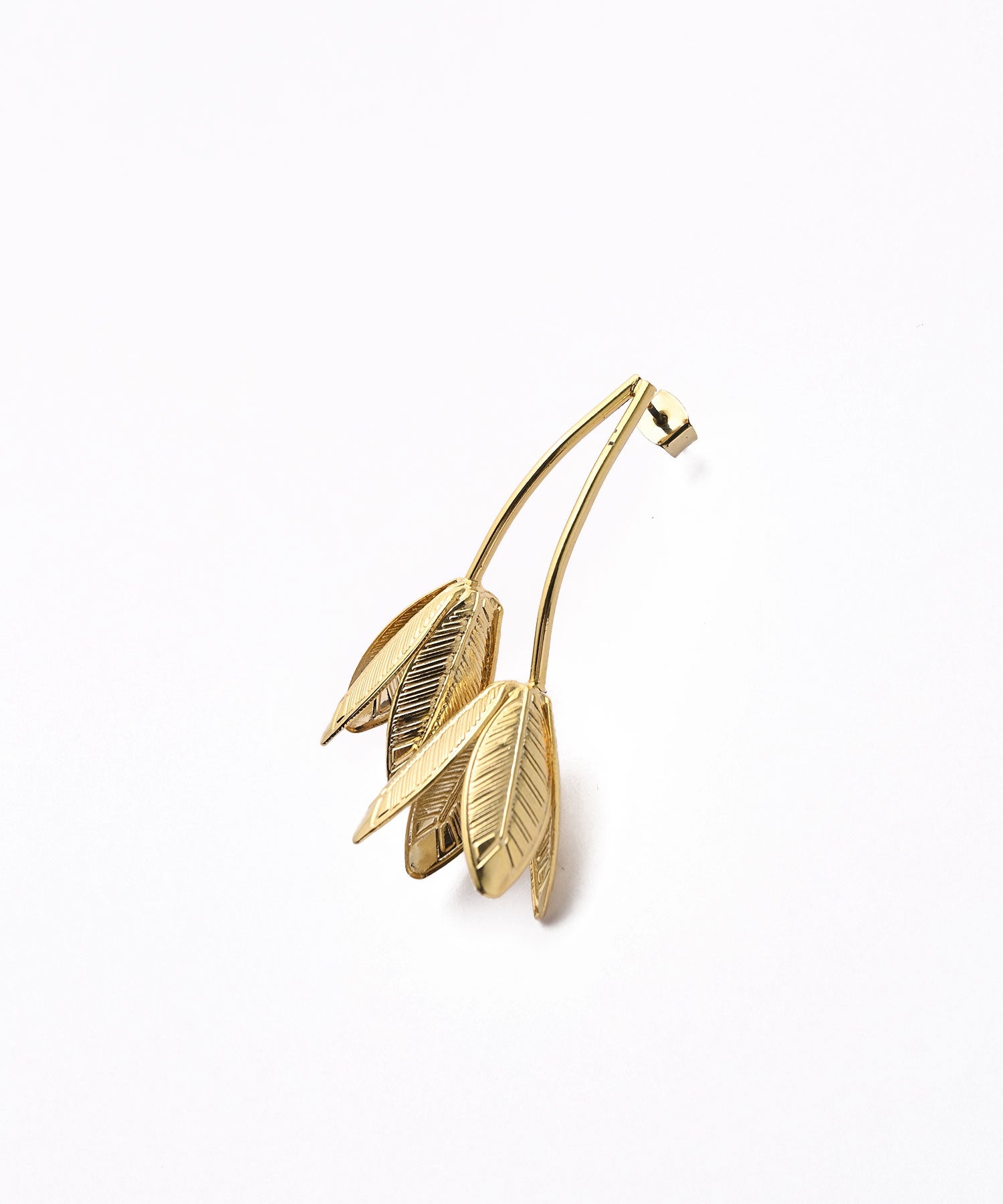 リーフアシンメトリーピアス – funda mine