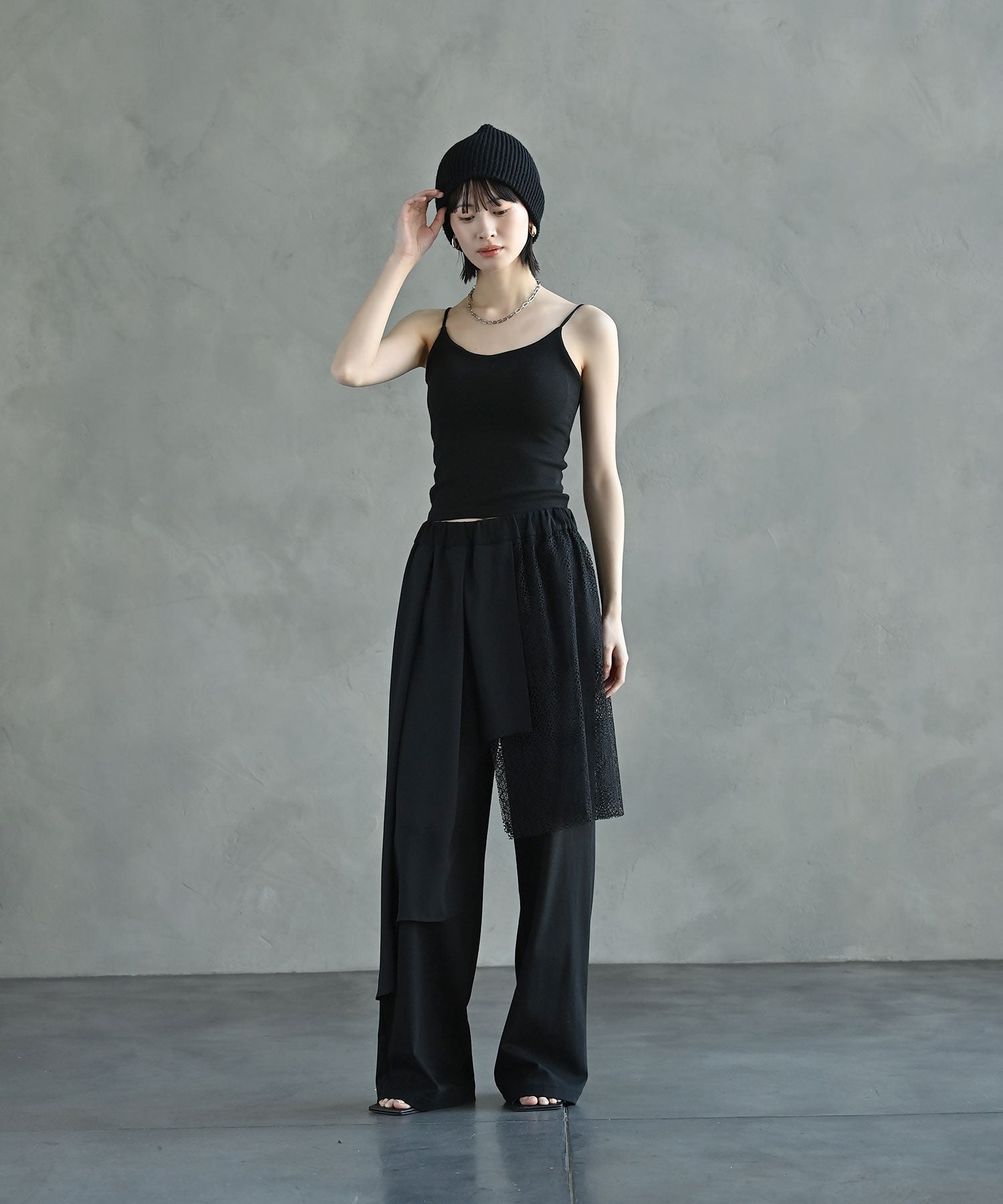 アシンメトリーレイヤードパンツ – funda mine