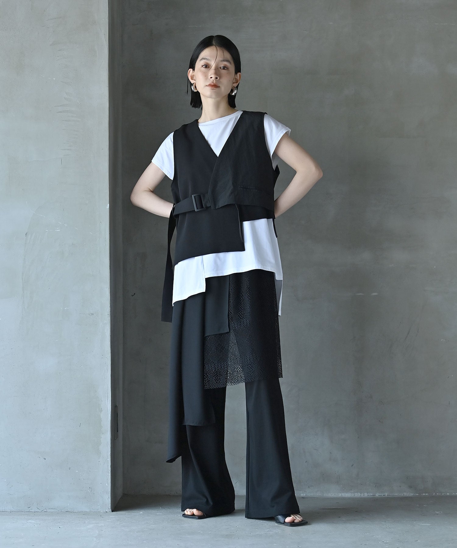 アシンメトリーレイヤードパンツ – funda mine