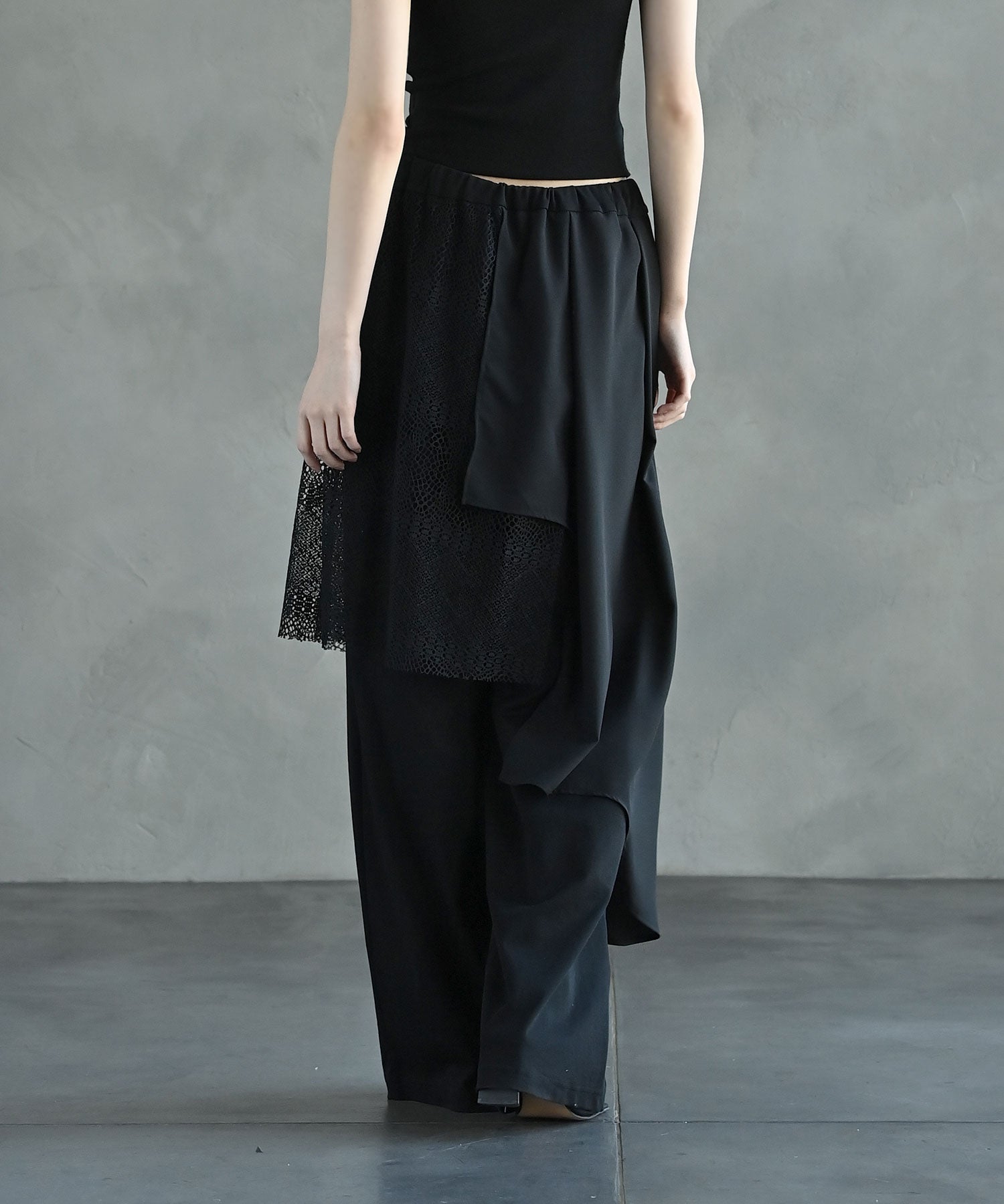 funda mine アシンメトリー レース重ね着風パンツ 黒 アシンメトリーレイヤードパンツ – funda mine
