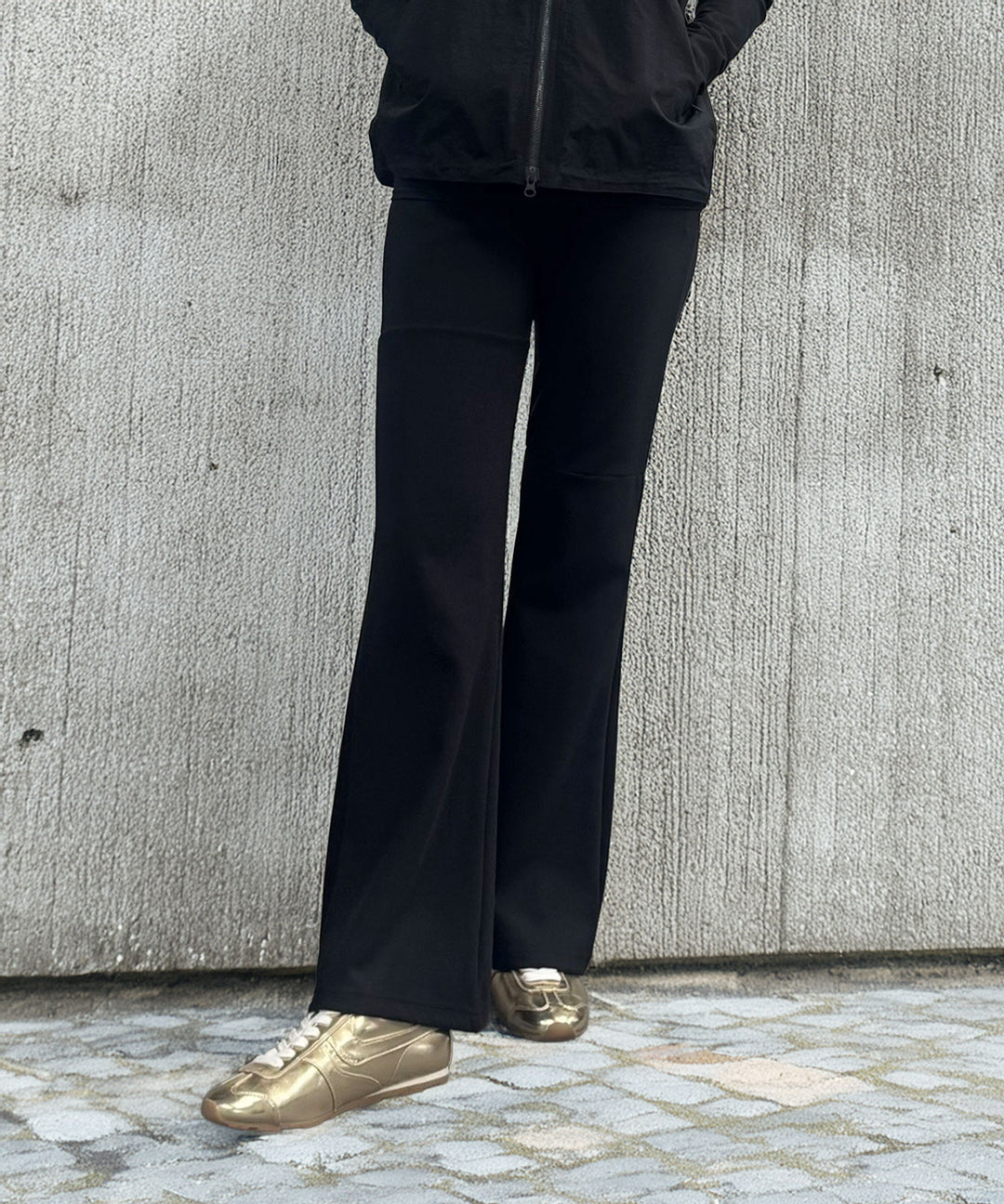 ロングレッグパンツ